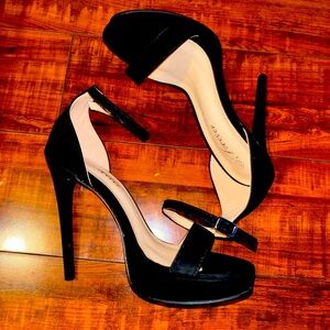 4.5in platform heels size 5 1/2